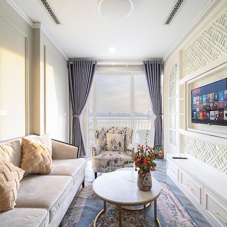 Luxe Paradise Suites Xuan Dieu Hanoi Exterior photo