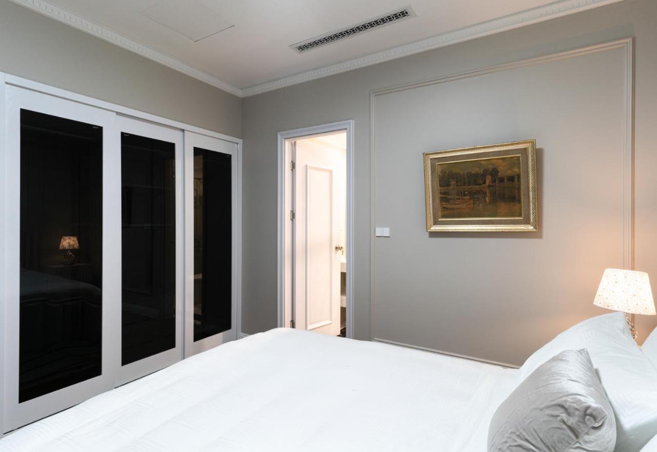Luxe Paradise Suites Xuan Dieu Hanoi Exterior photo