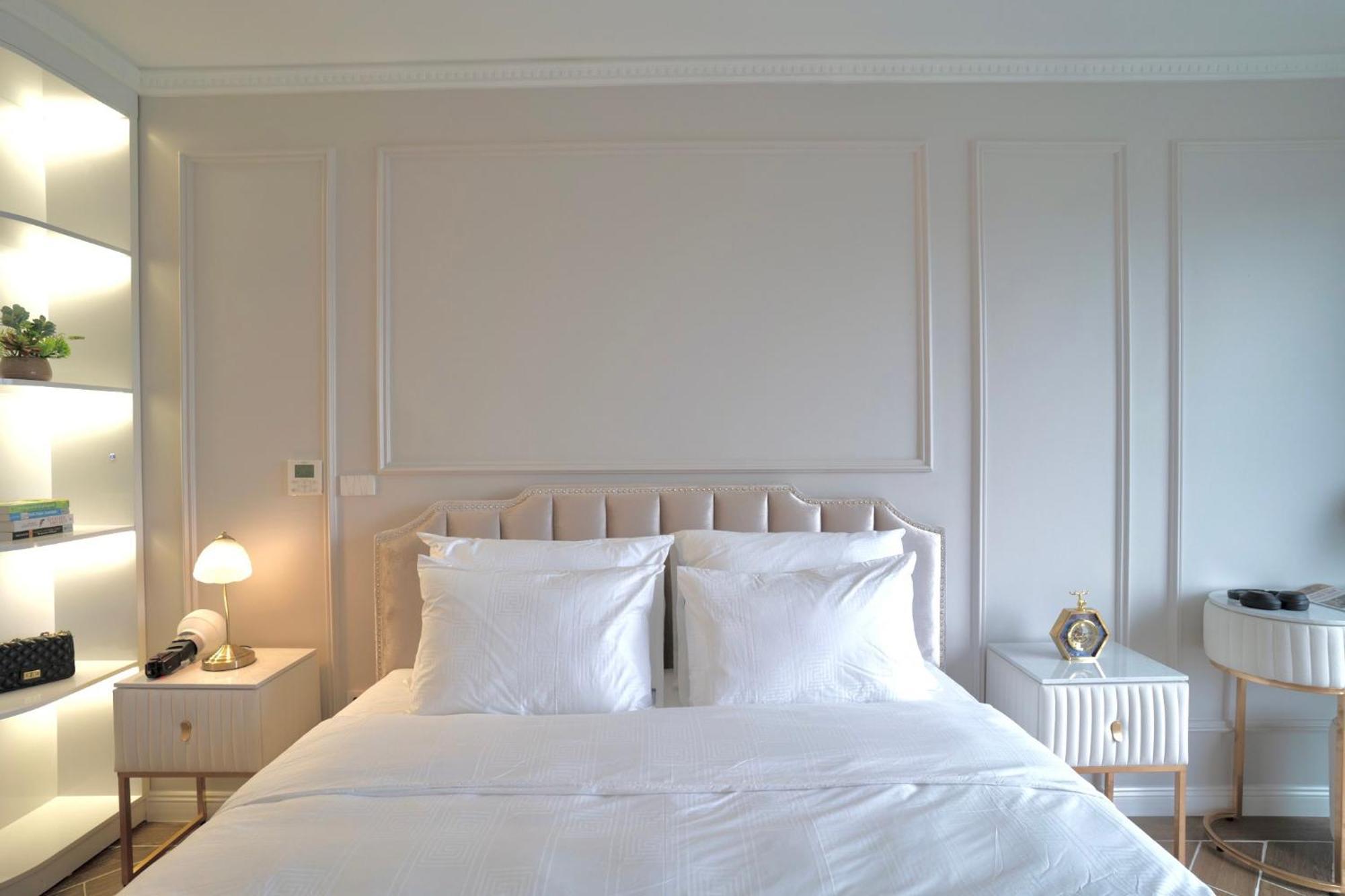 Luxe Paradise Suites Xuan Dieu Hanoi Exterior photo
