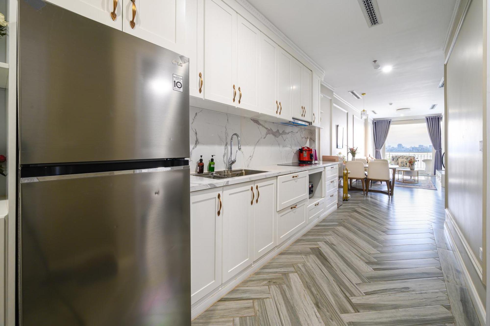 Luxe Paradise Suites Xuan Dieu Hanoi Exterior photo
